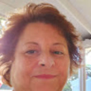 Meet your Posher, Debra